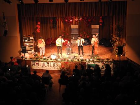 12. tradicionalni glasbeno-humoristični Valentinov koncert 92